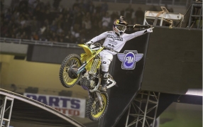 Bubba e Bogle vencem em Toronto, pela 12ª etapa do AMA SX14